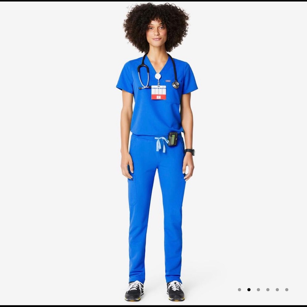 FIGS Yola Skinny Scrubs Sz. ST